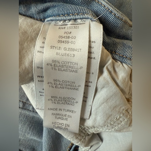 Good American Light wash button fly Jeans Size 12 - Picture 5 of 10